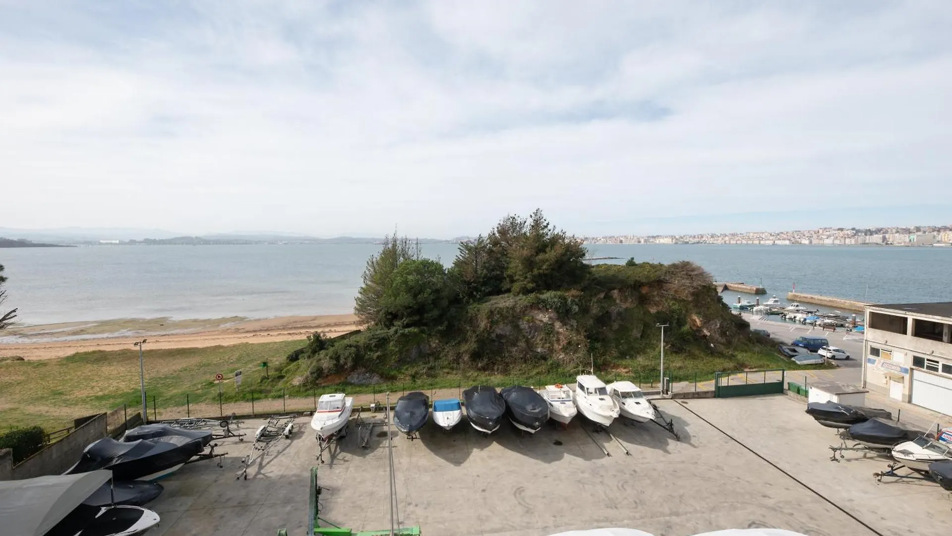 El Embarcadero Apartment Pedrena 0*,  Spain